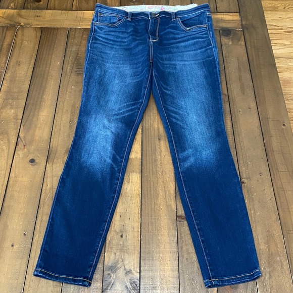 Johnny Was Denim - Johnny Was The Skinny Jean Mid Rise Dark Wash Stretch Denim Blue‎ Size 30